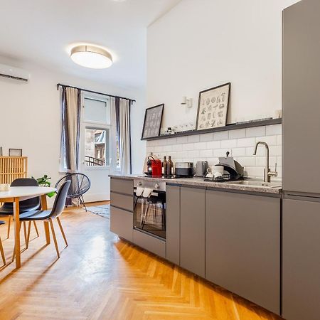 Tas Apartments Budapest Exteriör bild