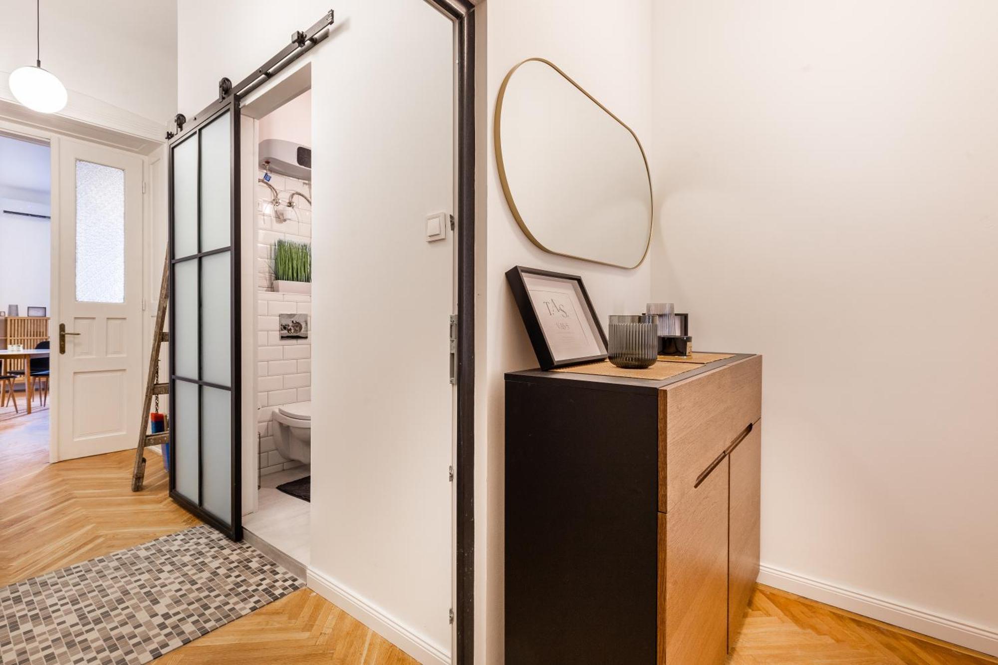 Tas Apartments Budapest Exteriör bild
